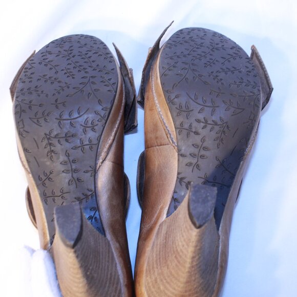 Miss Albright Anthropologie Size 8B Distressed Tan Leather Peep Toe Big Bow Heel - Picture 7 of 15